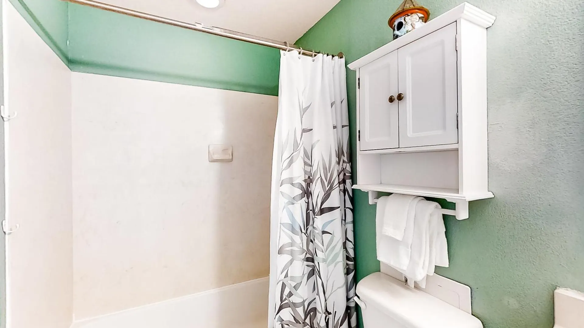 Breathtaking Gulf-Front Condo Near Pier Park Panama City Beach