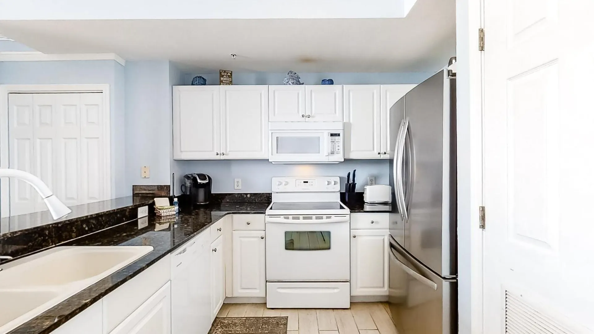 Breathtaking Gulf-Front Condo Near Pier Park Panama City Beach